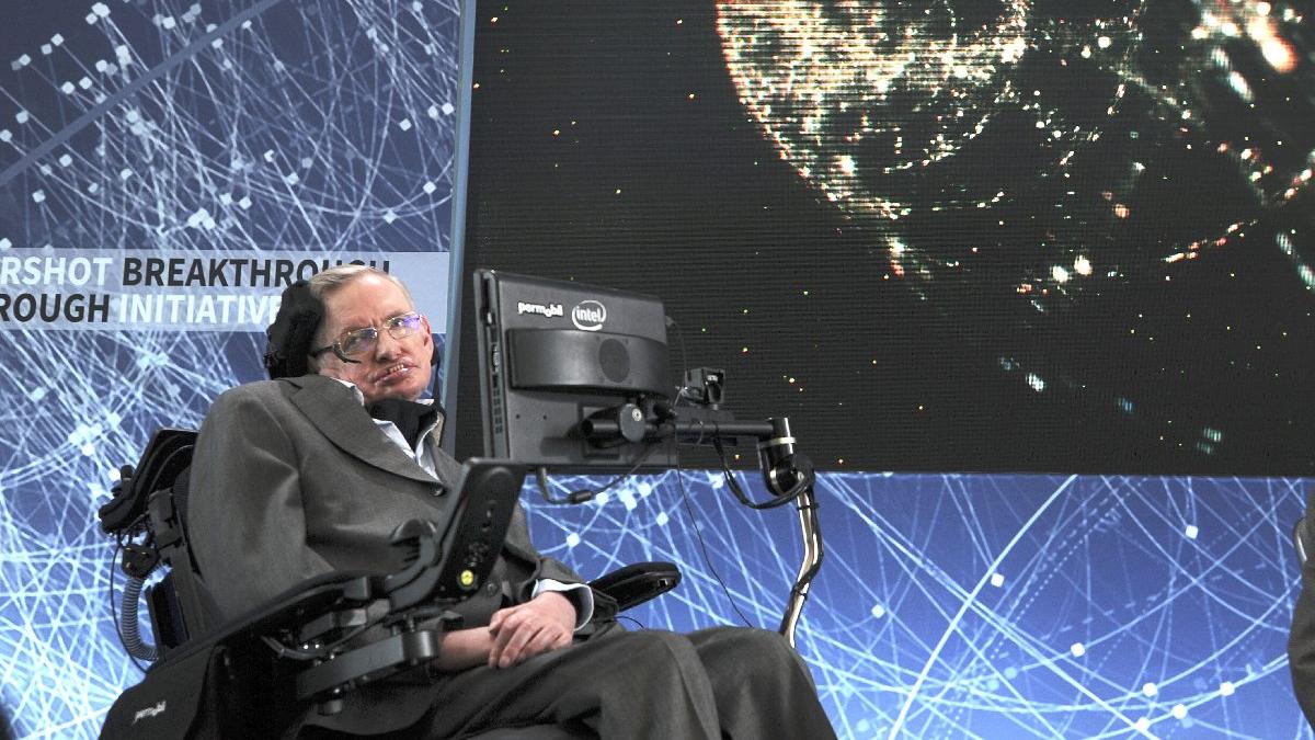 Stephen Hawking için Google’dan anlamlı Doodle