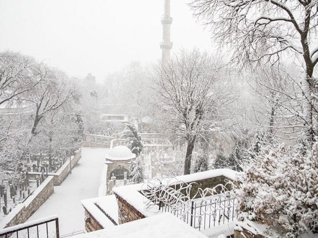 Meteoroloji'den hava durumu açıklaması: İstanbul'a 2 günlük kar yağışı uyarısı