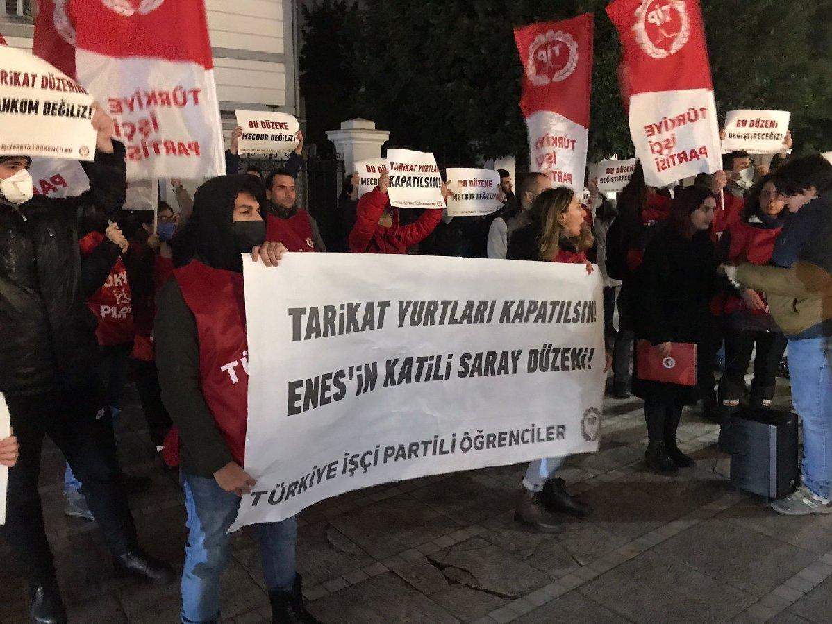 Türkiye'nin çeşitli illerinde 'Tarikat yurtları kapatılsın' eylemi