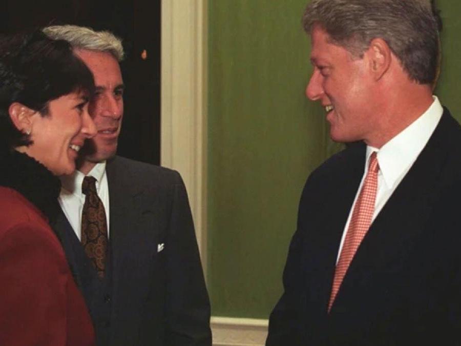 Jeffrey Epstein, Beyaz Saray'da Bill Clinton'ı ziyarete sekiz genç kızla birlikte gitmiş