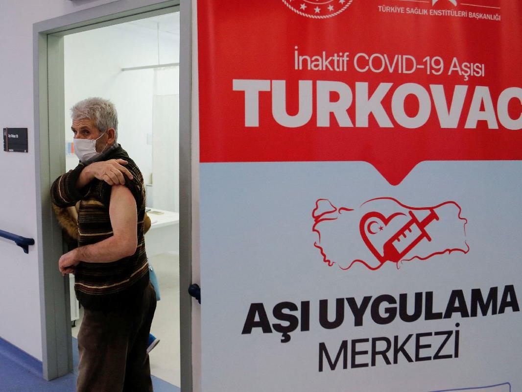 Almanya'ya giriş şartları değişti: Turkovac'a vize yok