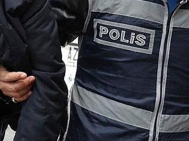 İzmir'de sahte parayla telefon satın alan şüpheliler yakalandı