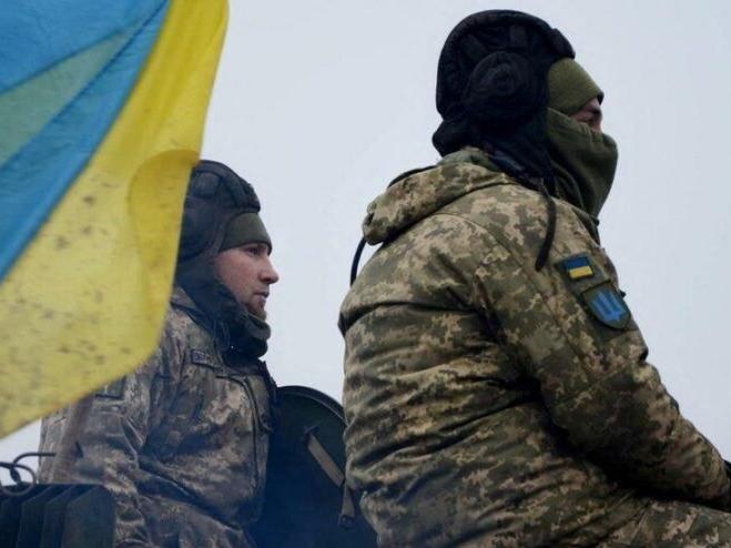 İngiltere, Ukrayna'ya tanksavar silahları gönderdiğini açıkladı