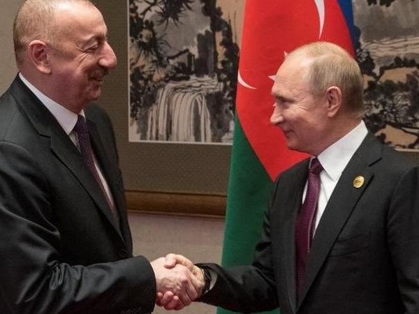 Aliyev ile Putin telefonda görüştü