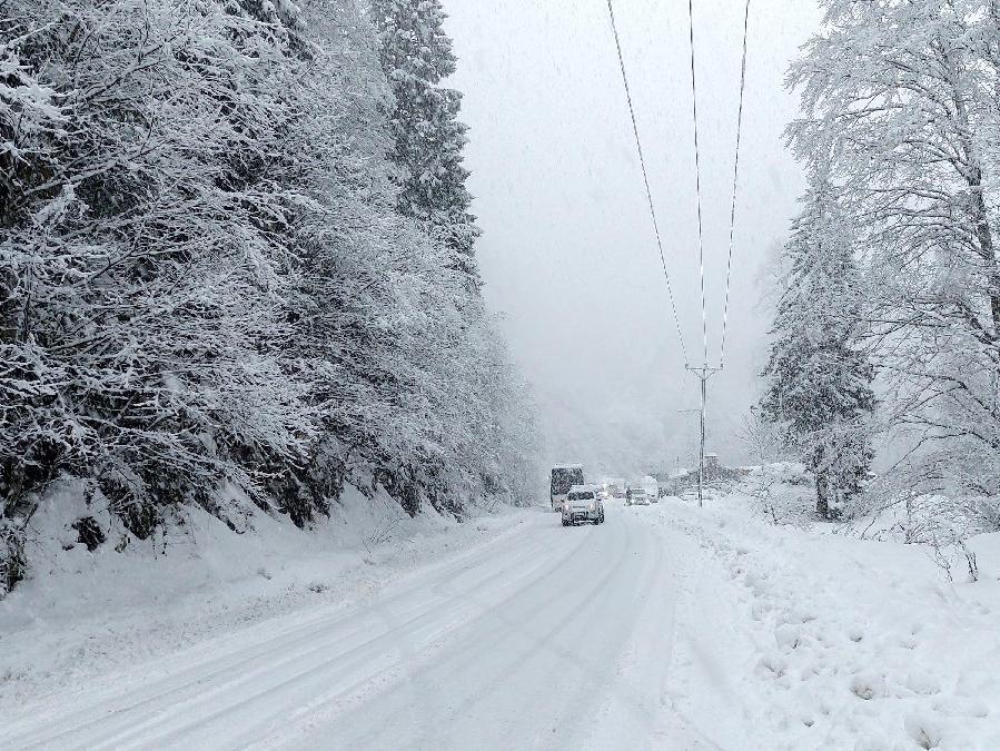 Kar esareti! 1644 köy yolu kapandı, 9 ilde okullar tatil