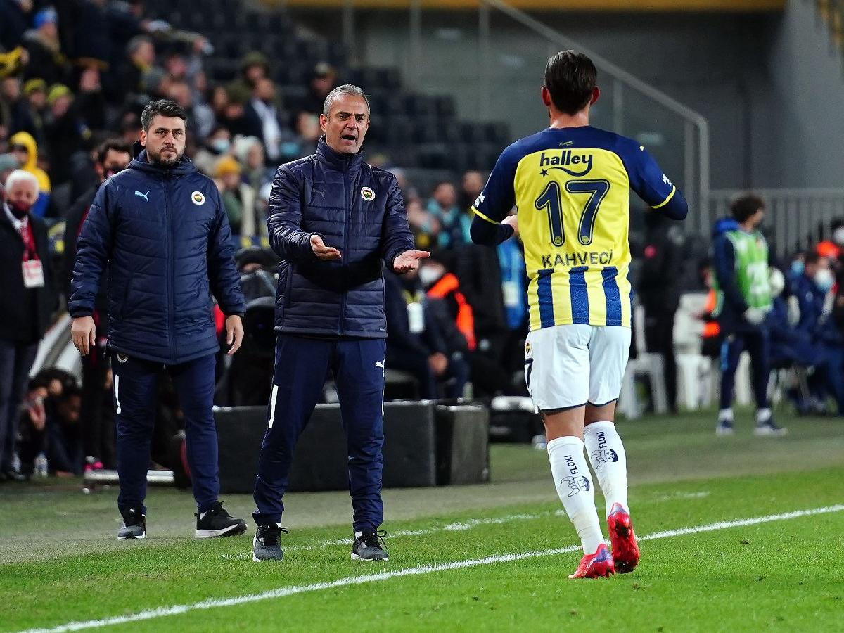 Fenerbahçe, Altay'ı devirdi, nefes aldı: 2-1