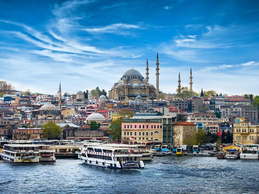 Tripadvisor kullanıcıları 2022'nin en popüler seyahat noktalarını seçti: İstanbul da listede