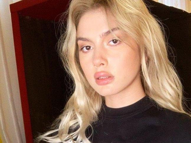 Aleyna Tilki 'saplantılı hayran' şokunun ardından evini değiştirdi