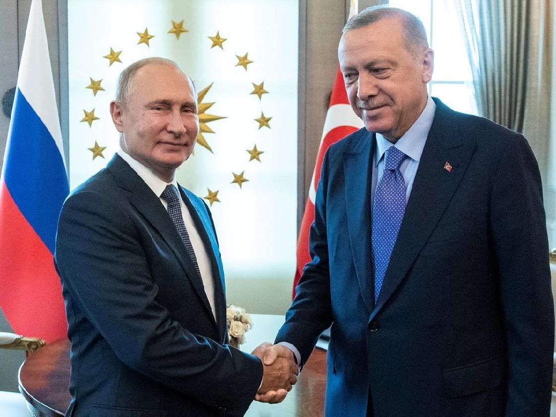 Rus basını: "Türkiye, Rusya ve Ukrayna arasında kumar oynuyor"