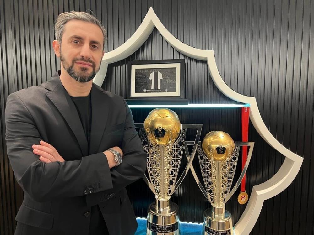 Altay’ın yeni teknik direktörü Serkan Özbalta oldu