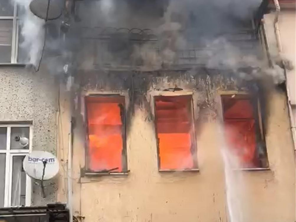 Ortaköy’de yangın: Bir kişi hayatını kaybetti
