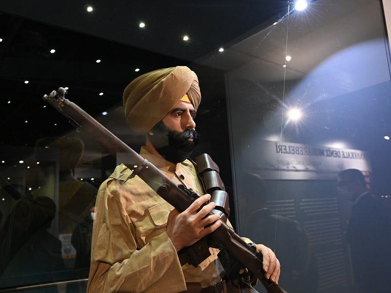 Çanakkale Savaşları'na katılan Hintli askerlerin mankenleri sergileniyor