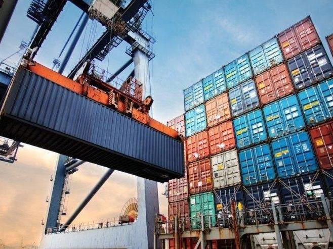 Aralıkta dış ticaret açığı 6,8 milyar dolar oldu