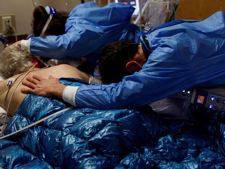 Corona virüsü rekoru kırılıyor: Türkiye, Slovakya, Japonya, Çekya, Rusya'da acı gün