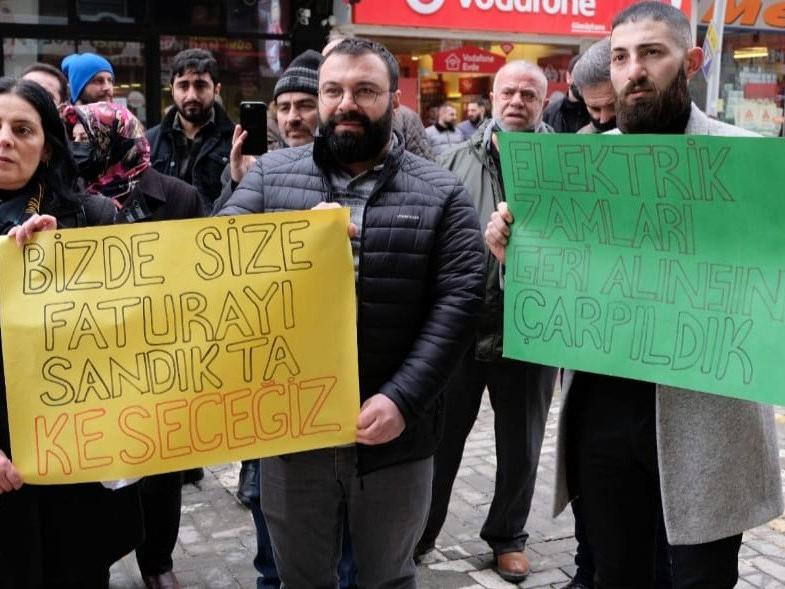 AKP'nin kalesinde esnaf sokağa çıktı