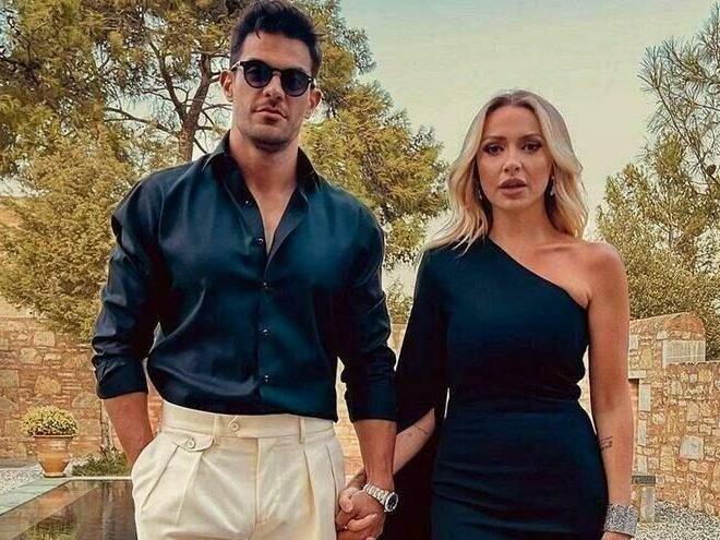 Hadise'nin aşkı Mehmet Dinçerler'den borç açıklaması