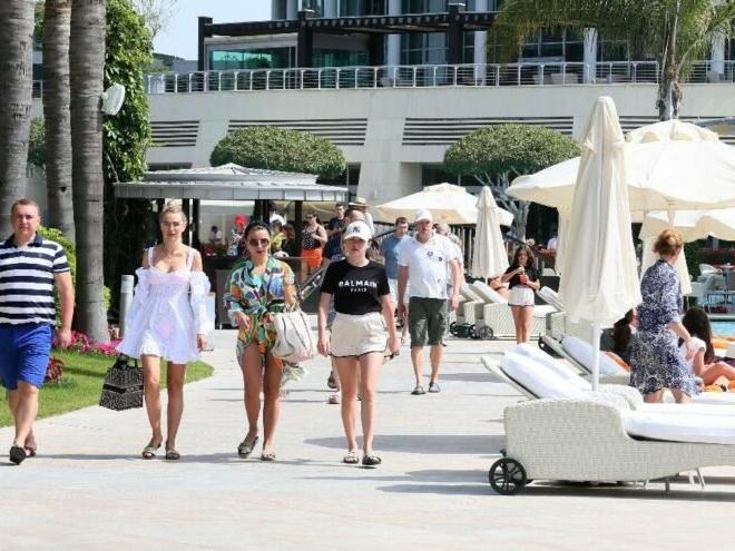 BBC'den dikkat çeken analiz: Turizm, Türkiye'deki enflasyon baskısını hafifletebilir mi?