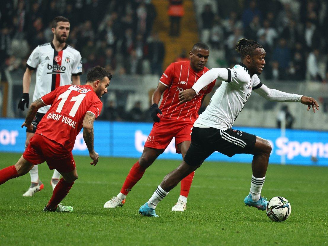 Beşiktaş Antalyaspor maçında gol sesi çıkmadı: 0-0