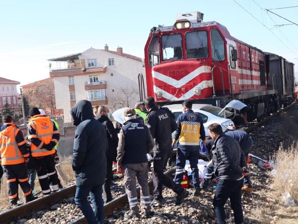 Ankara'da tren kazası! Ölü sayısı arttı