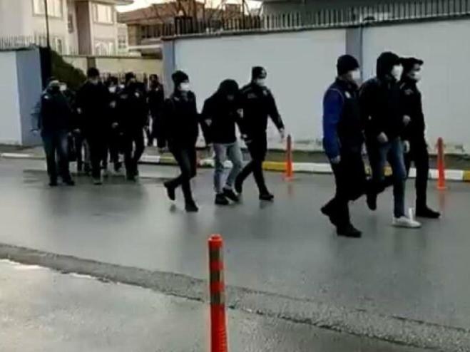 Konya’da iki ayrı FETÖ operasyonu: 18 gözaltı