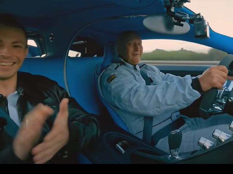 Bugatti'siyle otobanı yarış pistine çeviren Çek milyardere soruşturma
