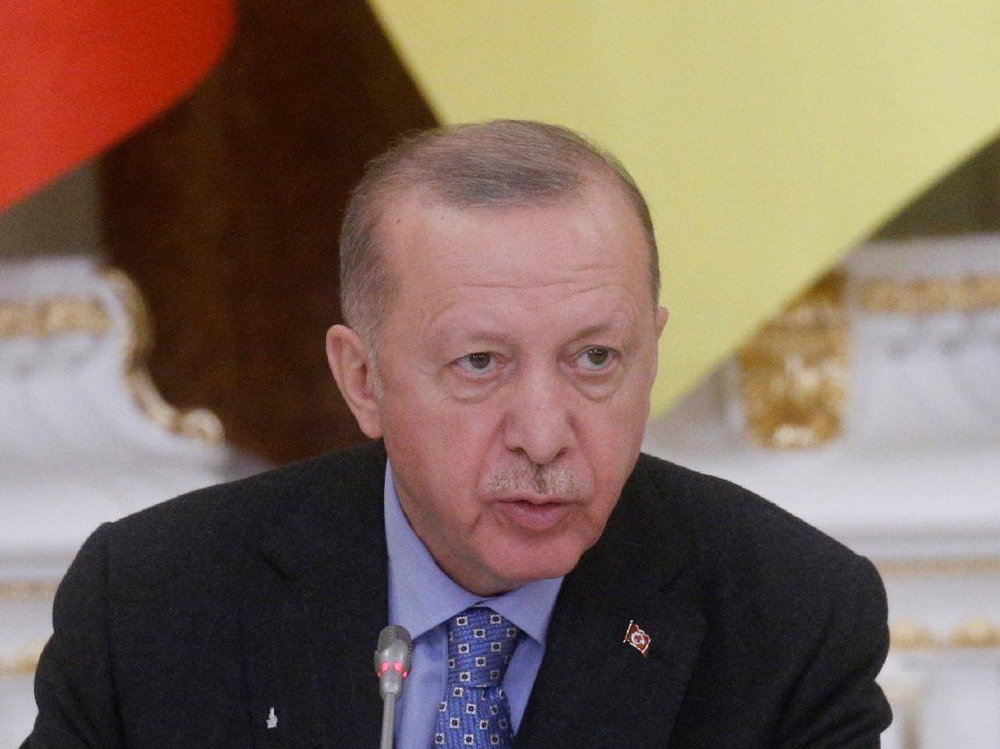 Financial Times'tan Erdoğan yorumu: Tarih kapıyı çalabilir
