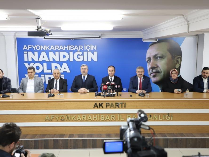 AKP’li vekil: Vatandaş 10 liralık kullandı ama 2 lira ödedi