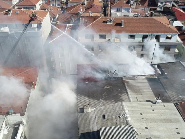 İstanbul'daki yangında 4 işçi hayatını kaybetti