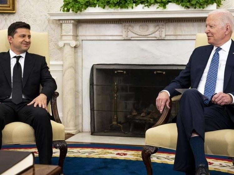ABD Başkanı Biden ve Ukrayna Devlet Başkanı Zelenskiy anlaştı