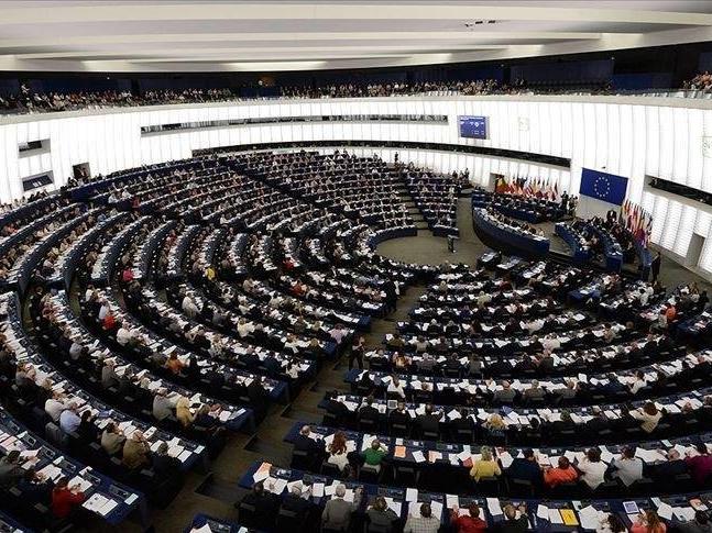 Avrupa Parlamentosu'ndan 'Türkiye istikrarsızlığın kaynağı' mesajı