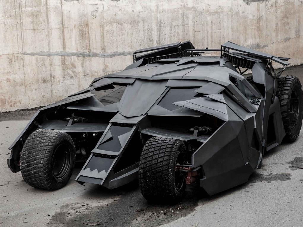 Batman hayranı öğrenci, elektrikli Batmobile yaptı