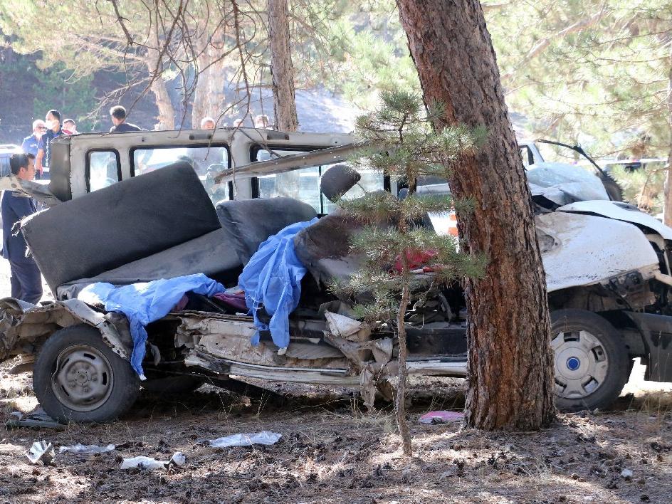 5 öğrencinin öldüğü kazada şoför ve araç sahibinin tahliye talebine ret