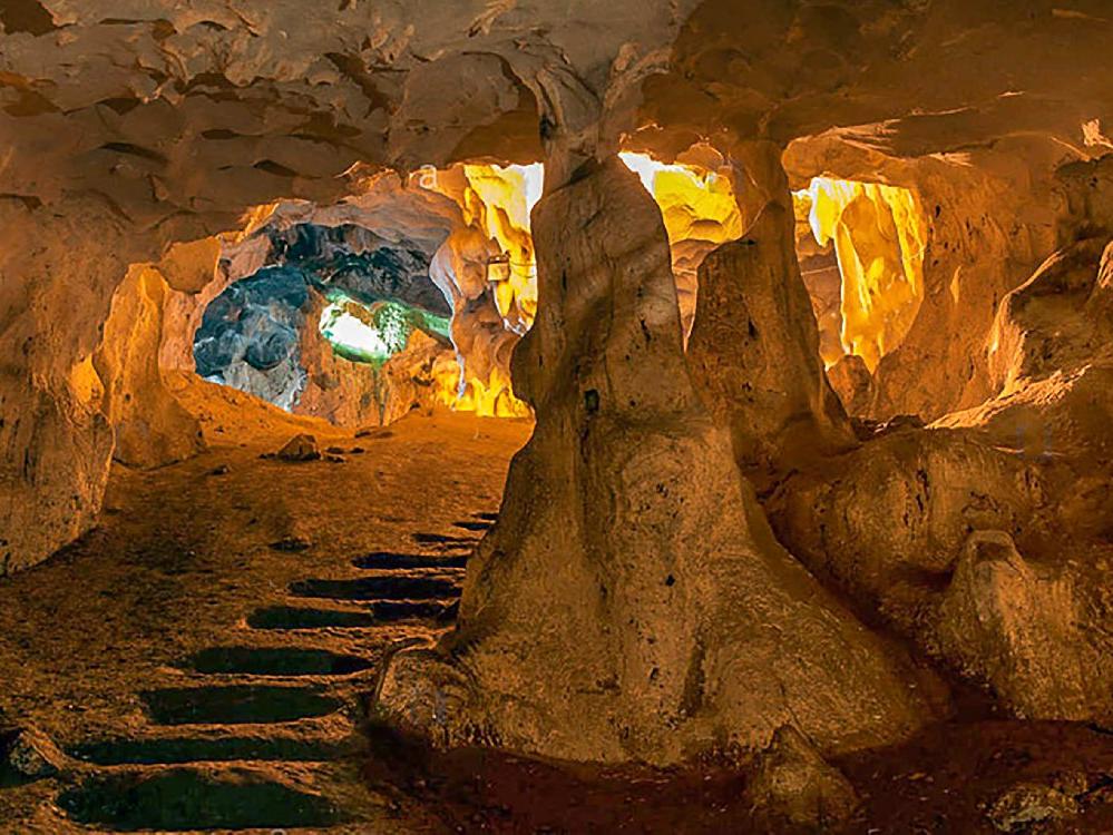 Antalya'da tarih öncesi 3 mağara keşfedildi
