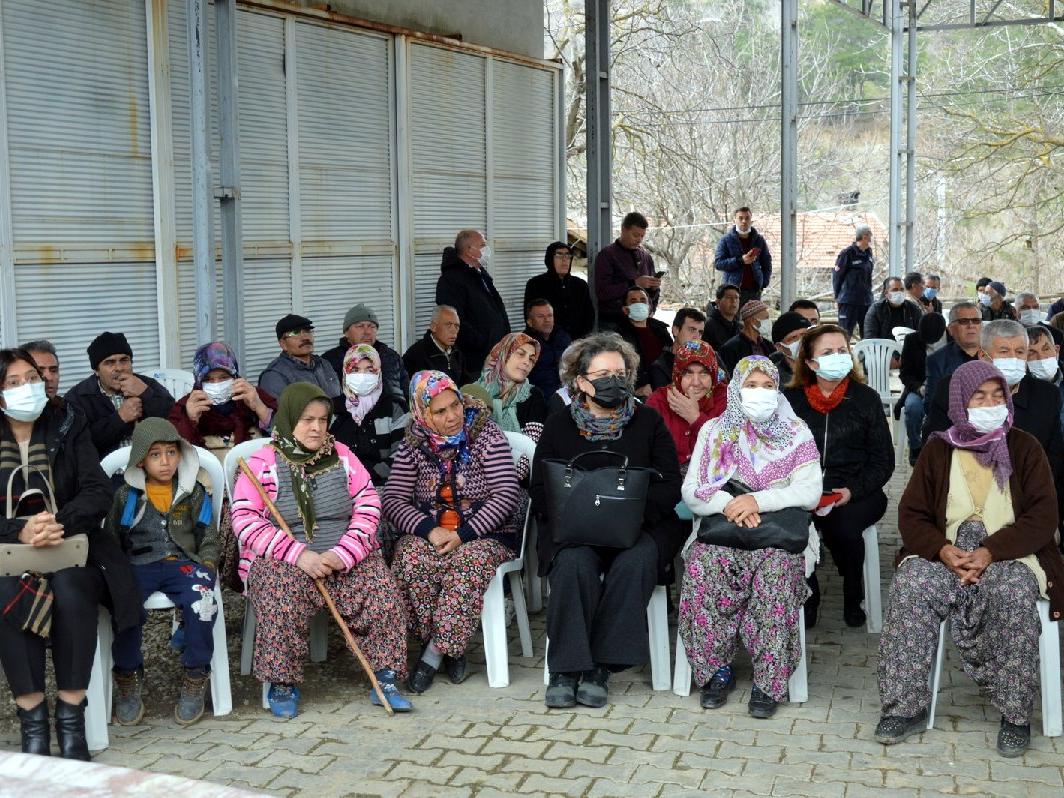 Manavgat'ta vatandaşlar maden ocağına karşı direnişe geçti