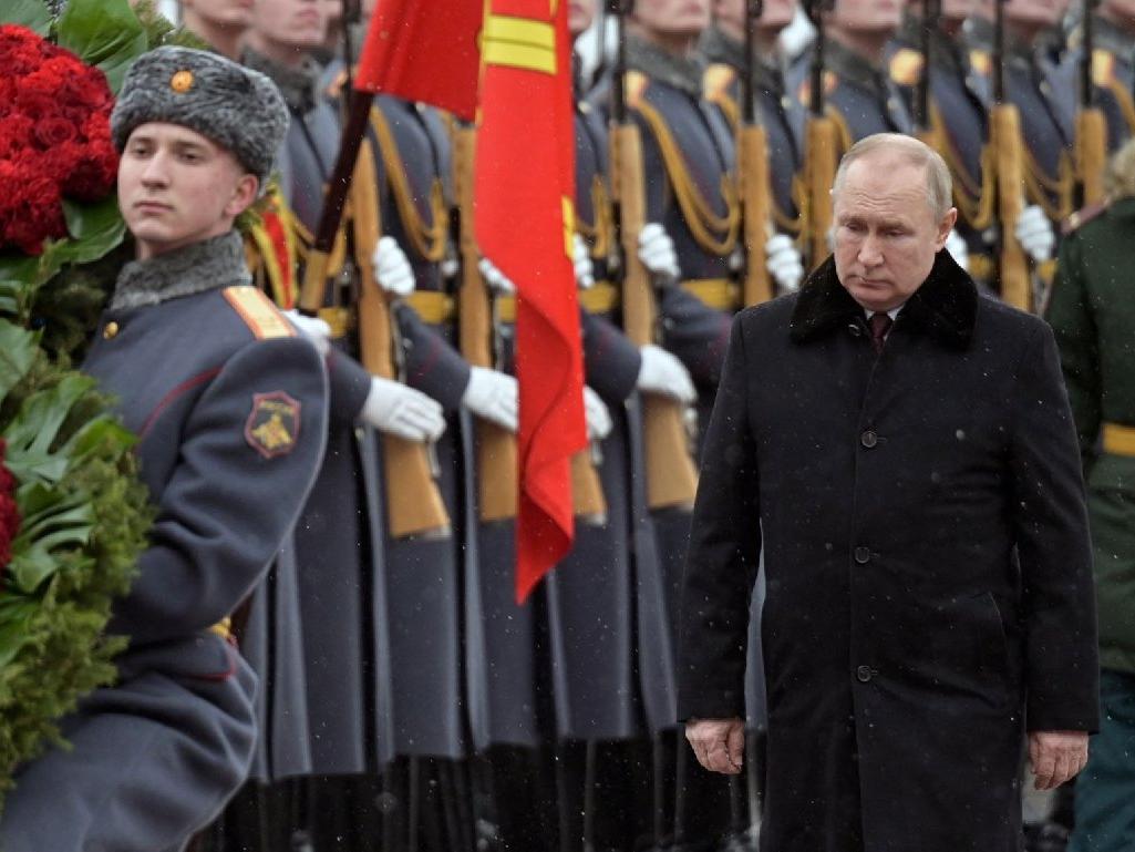 Putin: Rusya'nın çıkarları tartışmaya açık değil
