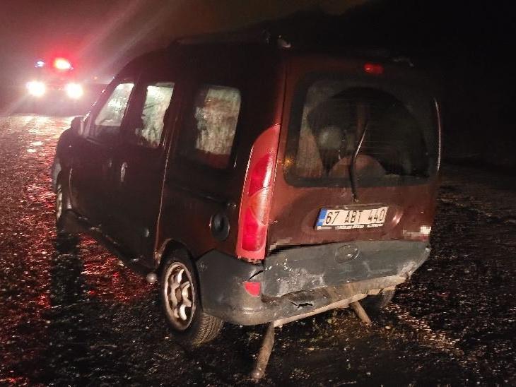 İki araç çarpıştı; olayın şokuyla 600 metre uzakta bulundu
