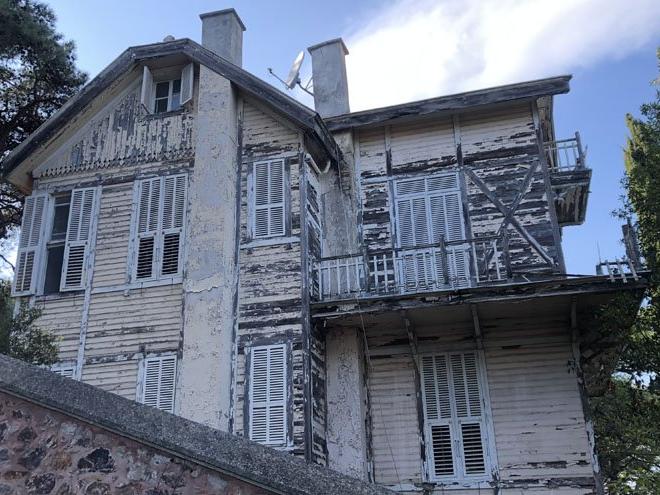 Hüseyin Rahmi Gürpınar'ın evi ihaleyle satılacak iddiası Heybeliada'yı ayağı kaldırdı