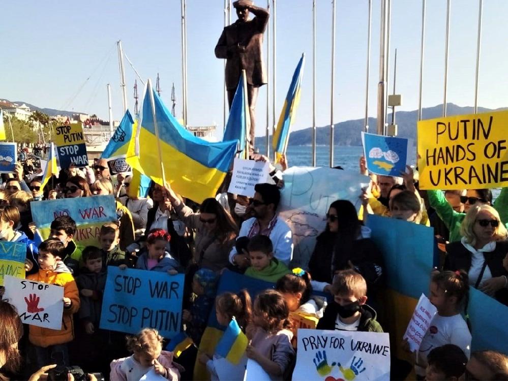 Türkiye'de Rusya protestoları sürüyor