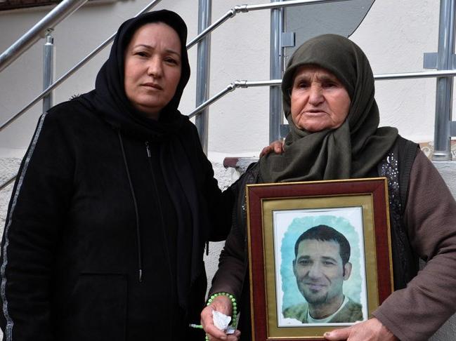 Eşi ve çocuğunu görmeye gittiği Ukrayna'da mahsur kaldı: Bombalar yağıyor, çıkamıyorum