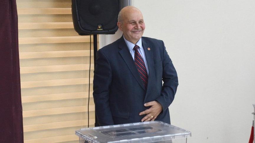 Bilecik Belediyesi başkanvekilliğine Muharrem Tüfekçioğlu seçildi