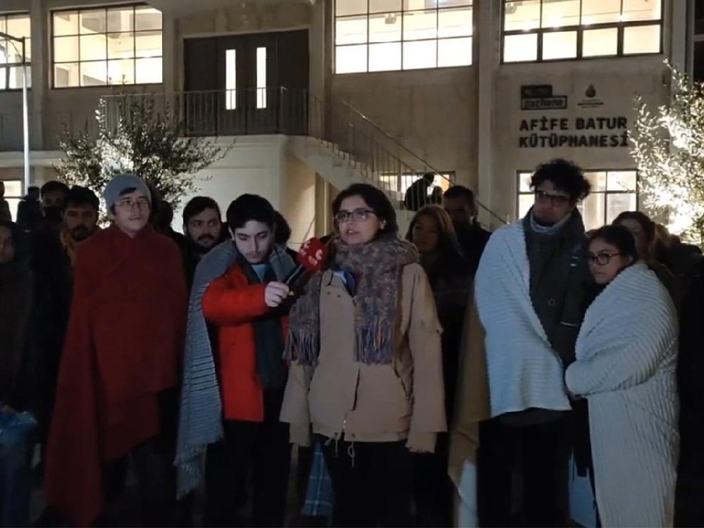 Üniversitelilerden zam eylemi