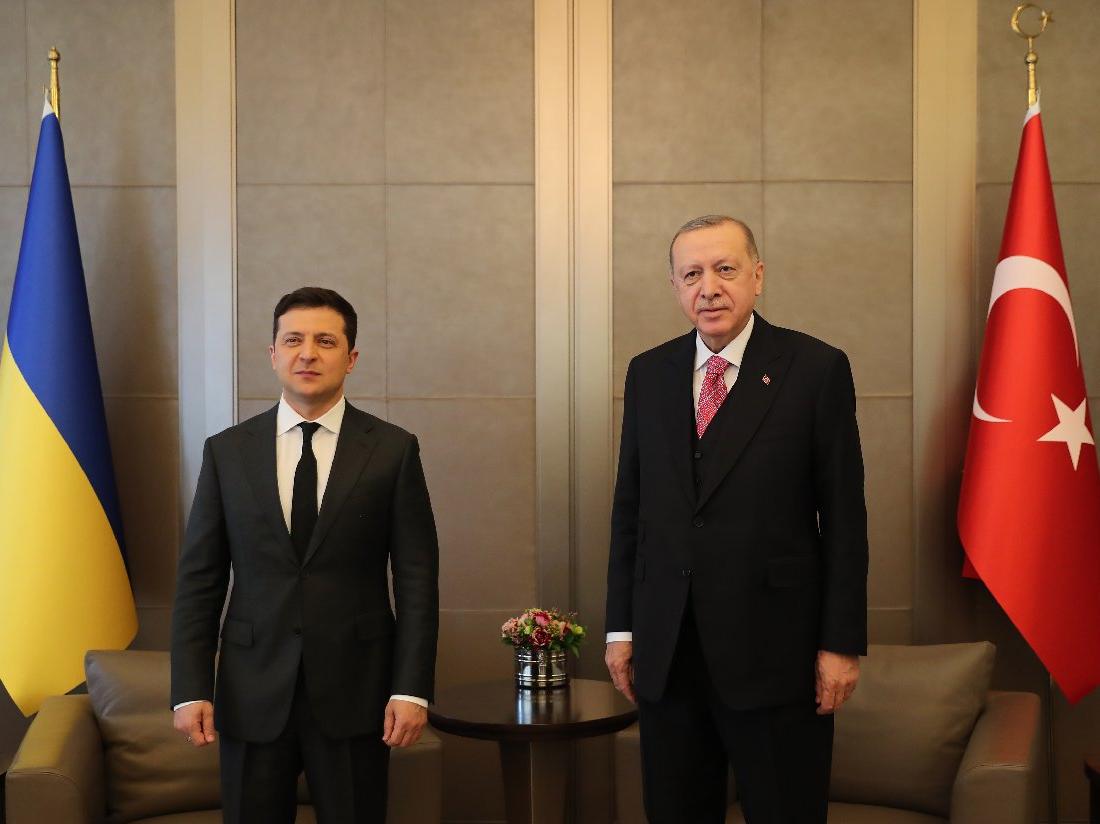 Ukrayna lideri Zelenskiy ile Erdoğan arasında kritik görüşme