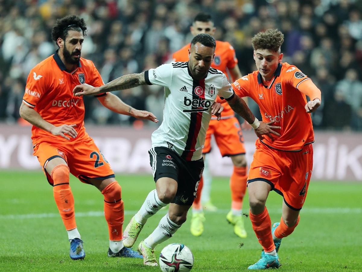 Beşiktaş, Başakşehir maçında fırsat tepti: 2-2