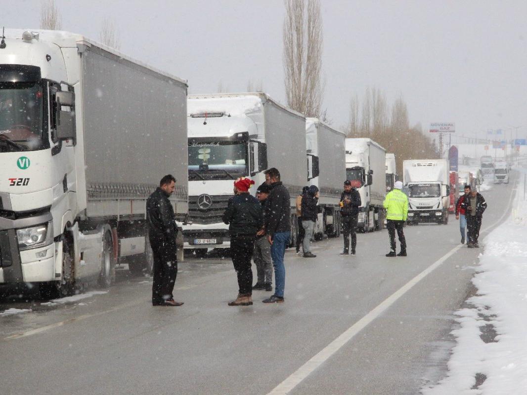 24 saattir kapalı olan Karaman-Mersin yolu ulaşıma açıldı