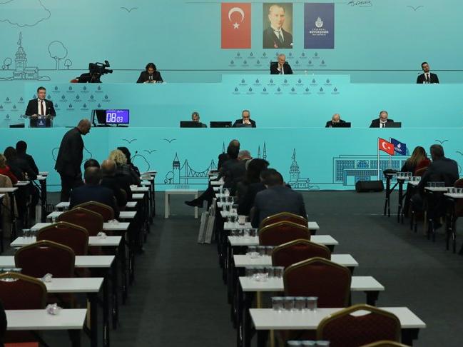 İBB Meclisi’nde ağaç tartışması: 'Bu konuda söz söyleyecek en son parti AK Parti’dir'