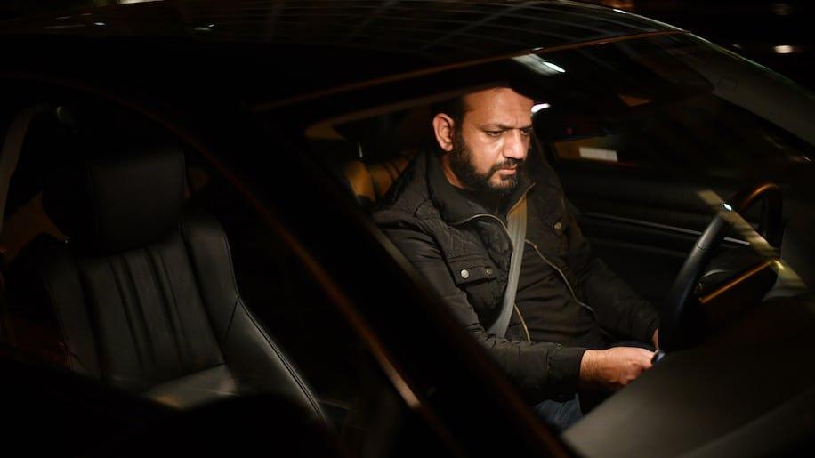 Afganistan'ın son ekonomi bakanı Uber şoförü oldu: Fotoğrafı ortaya çıktı