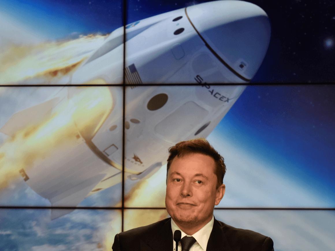 Elon Musk, Starship uçuşu için zaman verdi