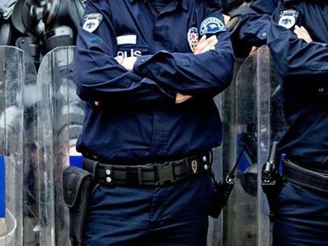 Poliste yaprak dökümü: 3 bin 109 polis istifa etti   