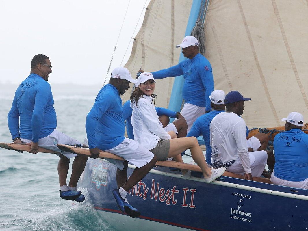 Prens William ve Prenses Kate Bahamalar'da yelkenliyle yarıştı