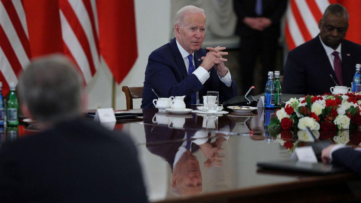 Biden, Ukraynalı bakanlarla Polonya'da görüştü